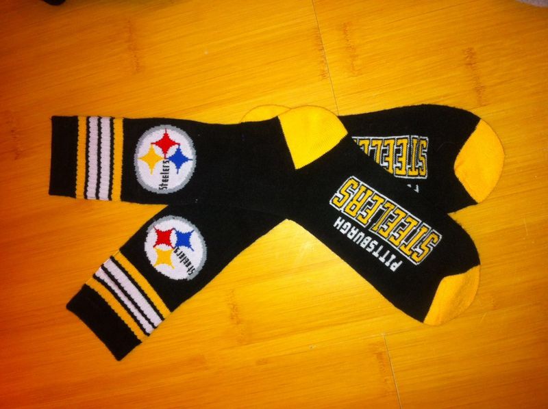 Steelers Team Logo Black NFL Socks