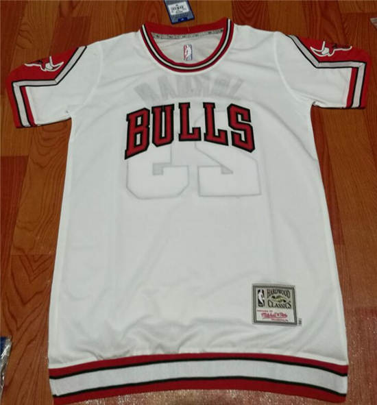 Chicago Bulls Mitchell and Ness #23 Michael Jordan white legendary Jersey