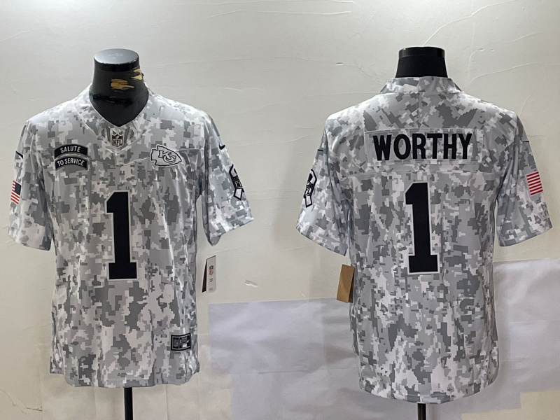 Men's Kansas City Chiefs #1 Xavier Worthy 2024 F.U.S.E Arctic Camo Salute To Service Limited Stitched Football Jerseys